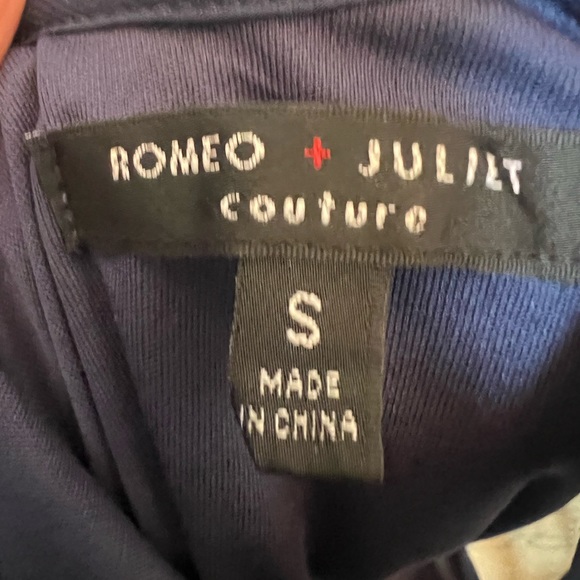 romeo and juliette couture bow pleated top - Picture 6 of 7